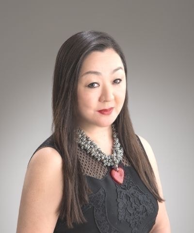 菅野 沙織 レブロン株式会社 代表取締役 社長 在日米国商工会議所 理事 日本輸入化粧品協会 理事長